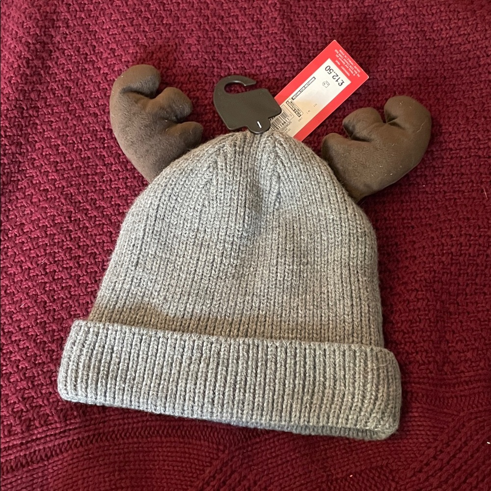 Christmas antler knitted hat.NWT